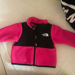 INFANT NORTH FACE JACKET